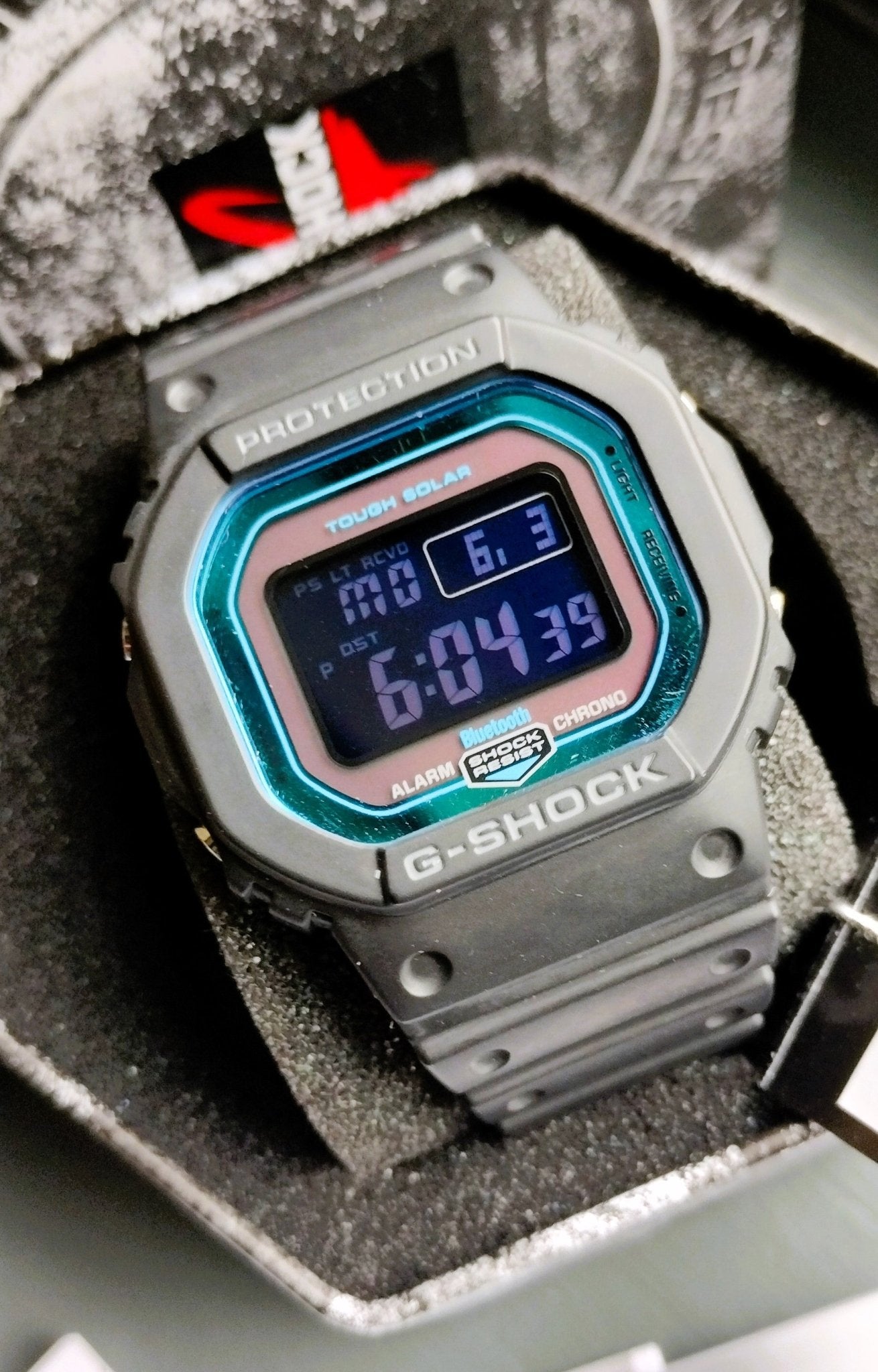 Casio G Shock GW-B5600-2ER Men's Bluetooth Solar Watch - Chronographworld