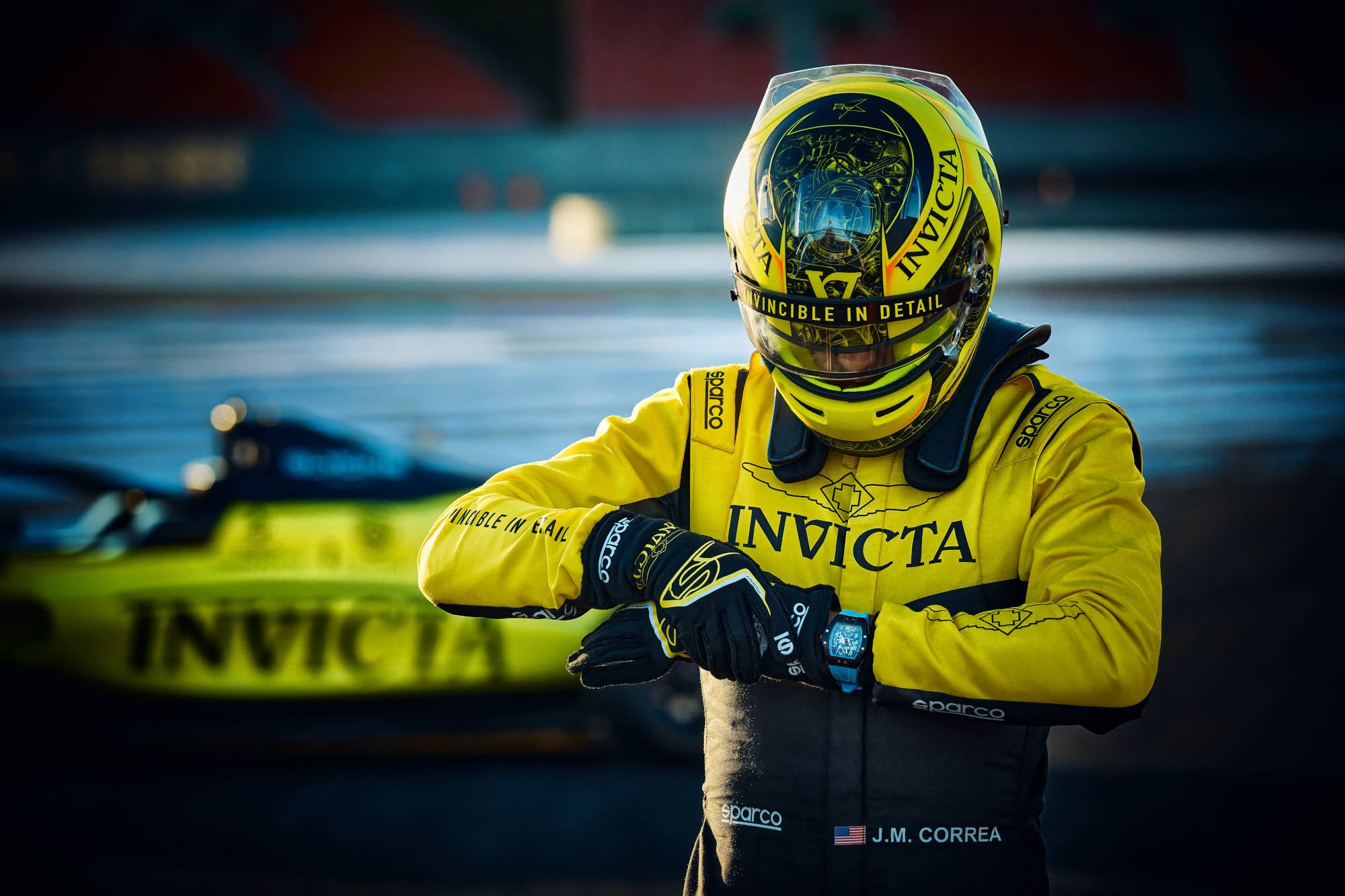 Load video: Discover Invicta Watches @Chronographworld